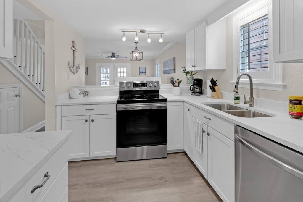 Charming Holiday Isle Destin Beach Access Townhome Exterior photo