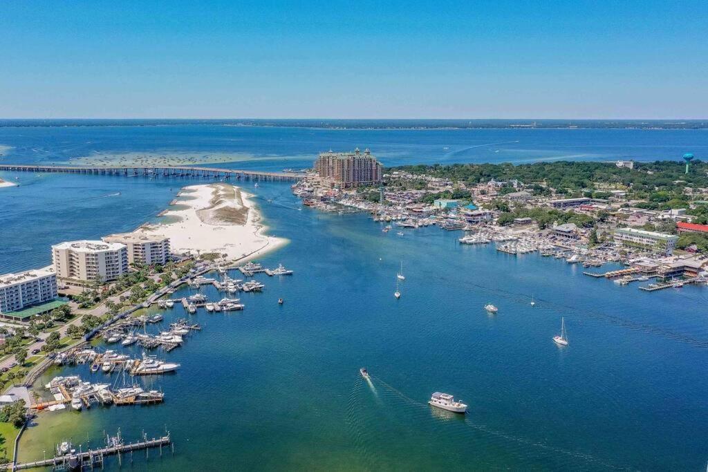 Charming Holiday Isle Destin Beach Access Townhome Exterior photo